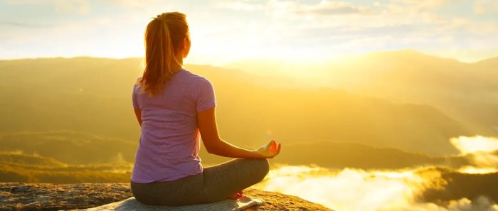 7 Meditation Practices to Boost Positivity